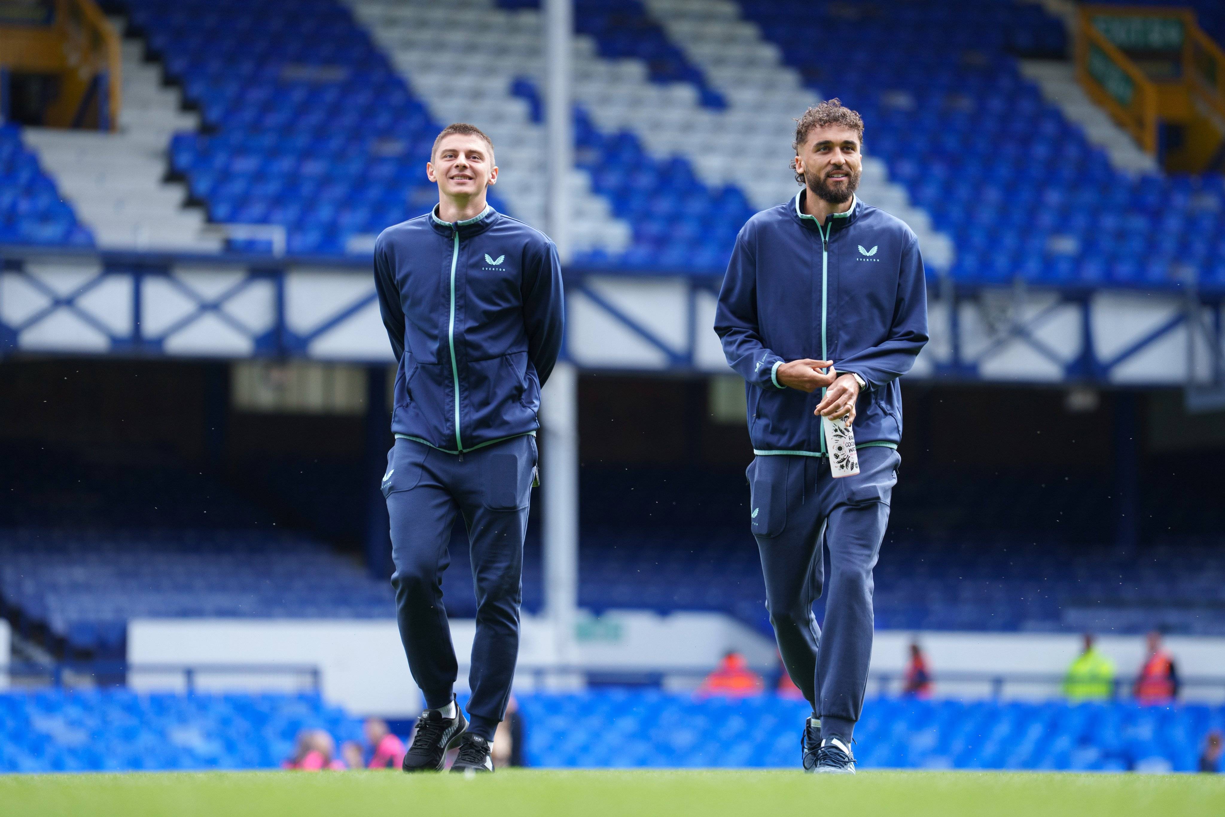 埃弗顿客场逆袭获胜，保级之路愈加坦途